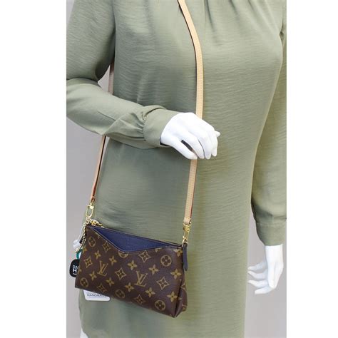 louis vuitton monogram pochette clutch bag